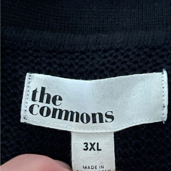 Black Polo Shirt with Classic Knit Design 3XL - Picture 10 of 10